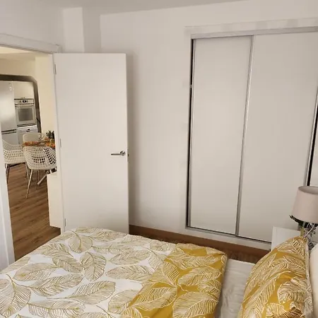 Residencia Simona 아파트